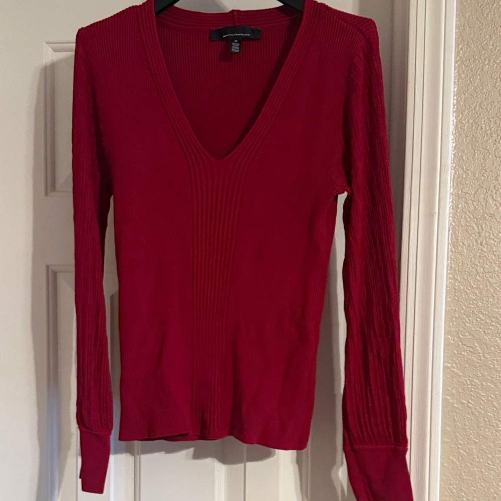 White House Black Market Women's Red V-Neck Ribbed Sweater